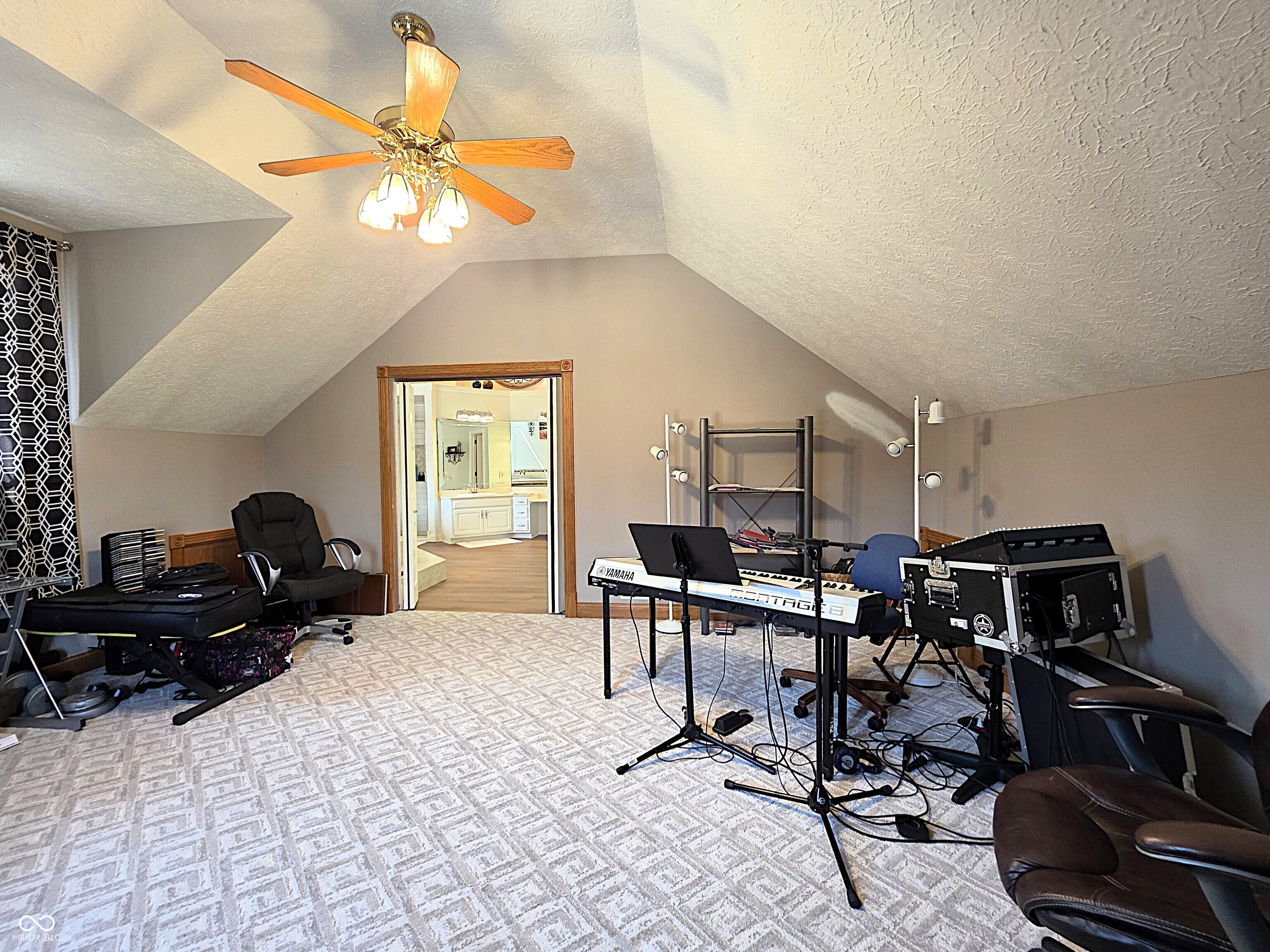 115 Jordan Road Indianapolis, IN 46217 - Photo 33 of 67