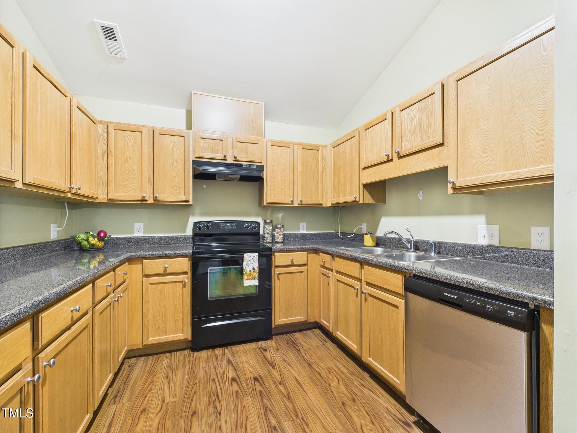 422 Revere Road Hillsborough, NC 27278 - Photo 11 of 27 Kitchen 2