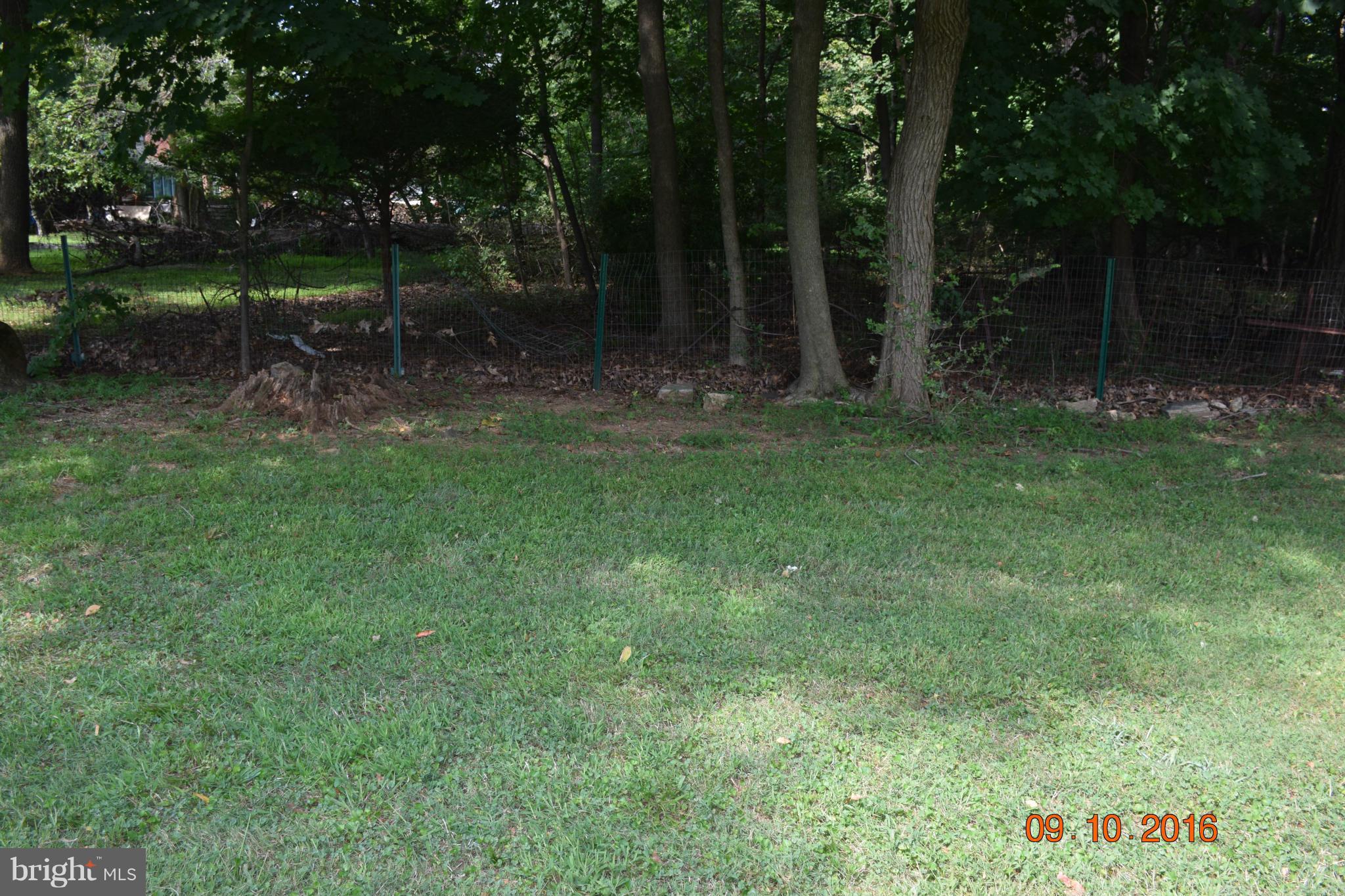 6810 Campfield Road Baltimore, MD 21207 - Photo 30 of 30 a view of outdoor space with a garden