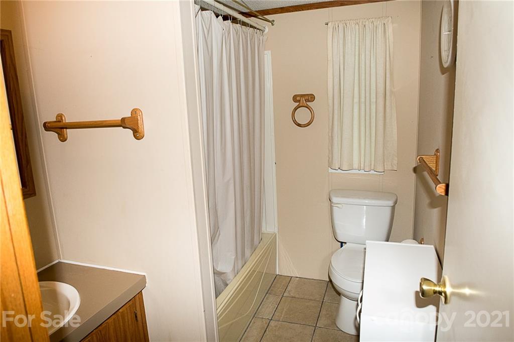 1000 Halewood Road Marshall, NC 28753 - Photo 15 of 48 Gallery Image 15