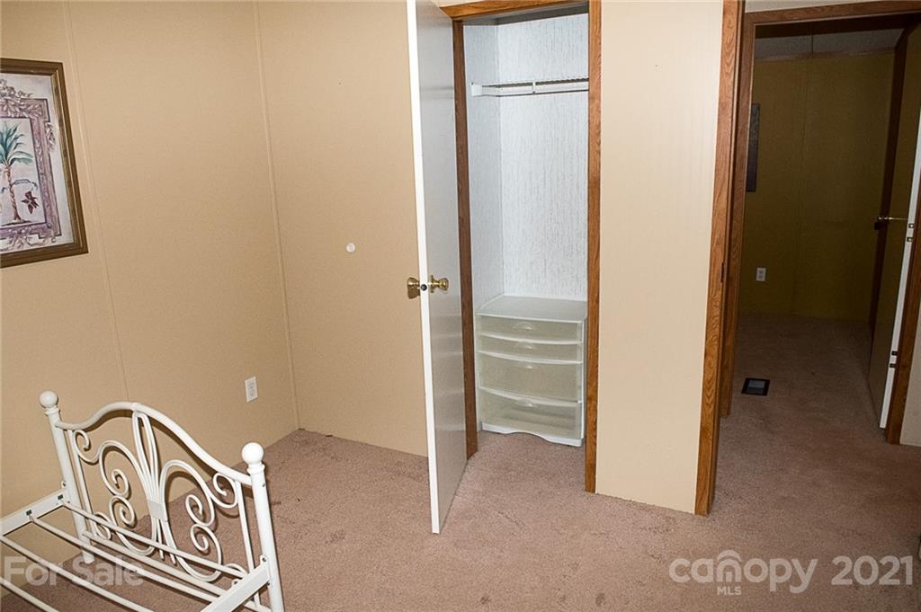 1000 Halewood Road Marshall, NC 28753 - Photo 18 of 48 Gallery Image 18