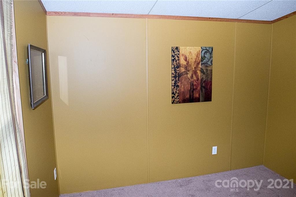 1000 Halewood Road Marshall, NC 28753 - Photo 20 of 48 Gallery Image 20