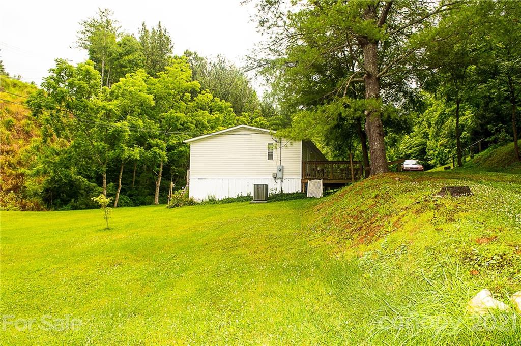 1000 Halewood Road Marshall, NC 28753 - Photo 38 of 48 Gallery Image 38