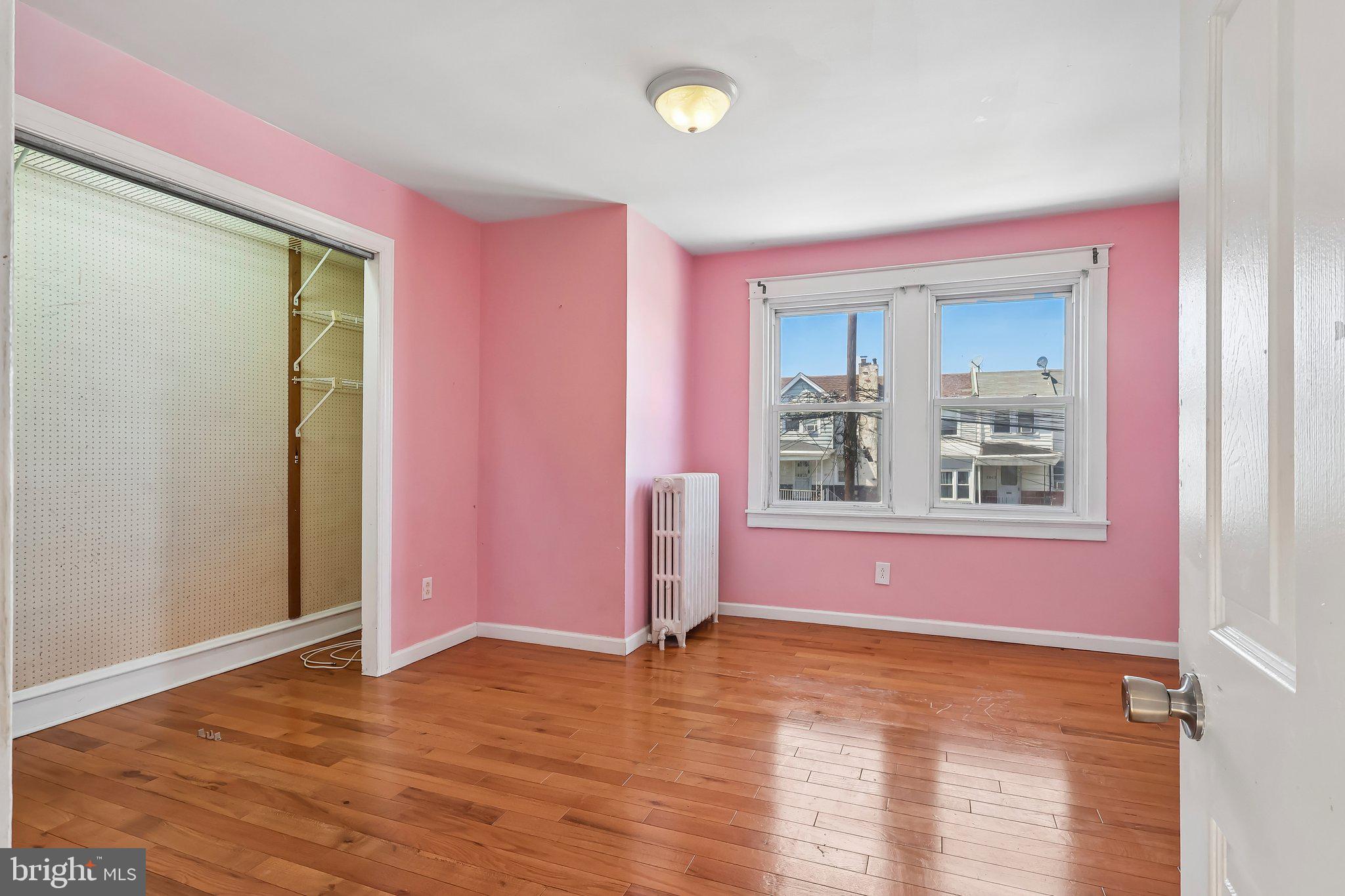 7046 Clover Lane Upper Darby, PA 19082 - Photo 13 of 27