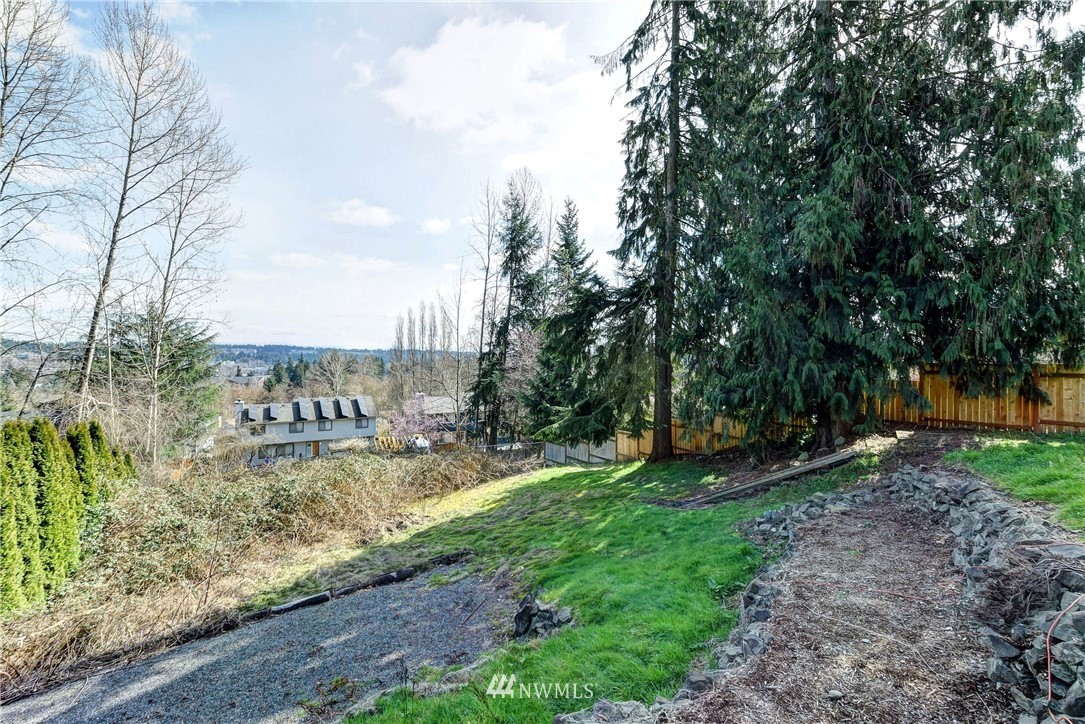 22309 4th Avenue Southeast Bothell, WA 98021 - Photo 27 of 32