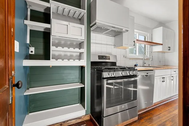 $3,300 | 23 Brayton Road, Unit 23, Boston, MA 02135