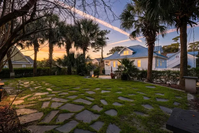 $1,499,000 | 429 Ocean Pointe Court, North Myrtle Beach, SC 29582