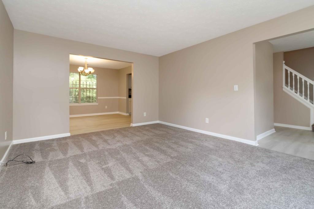 4783 Creekside Place Decatur, GA 30035 - Photo 10 of 24 a view of an empty room with a window