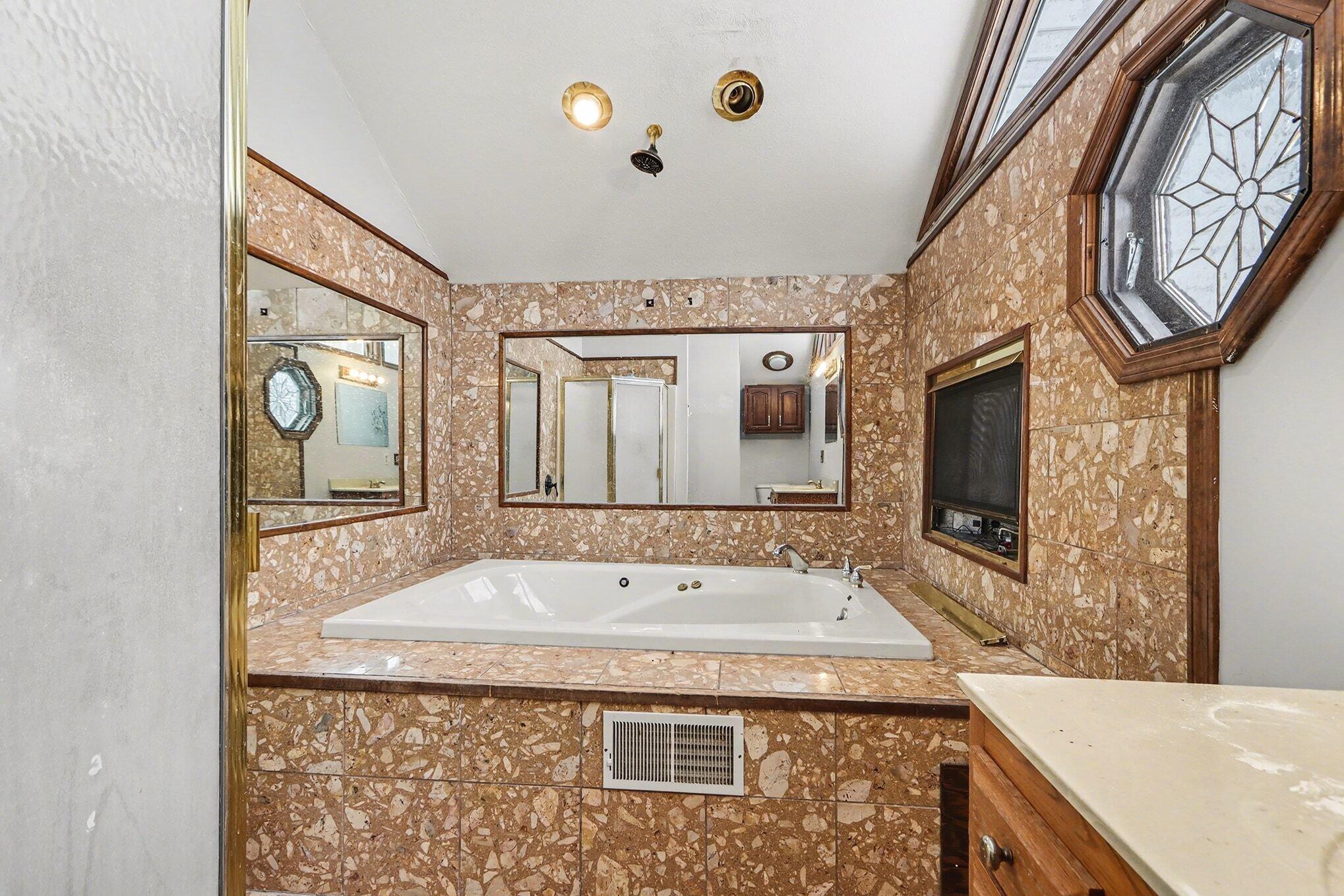 435 Prospect Street Constantine, MI 49042 - Photo 13 of 20 013_file_7995