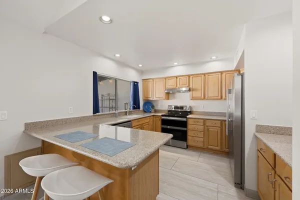 $725,000 | 4350 East Winchcomb Drive, Phoenix, AZ 85032