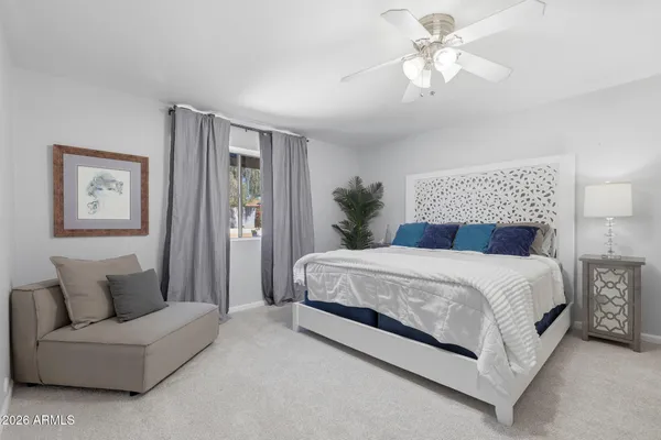 $725,000 | 4350 East Winchcomb Drive, Phoenix, AZ 85032