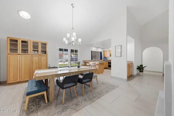 $725,000 | 4350 East Winchcomb Drive, Phoenix, AZ 85032