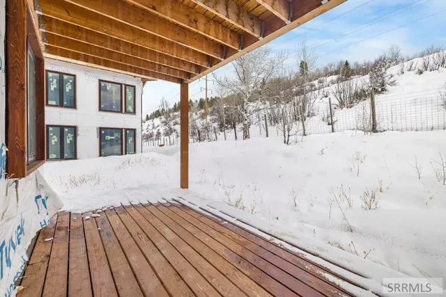 $2,500,000 | 115068 Highway 89, Alpine, WY 83128