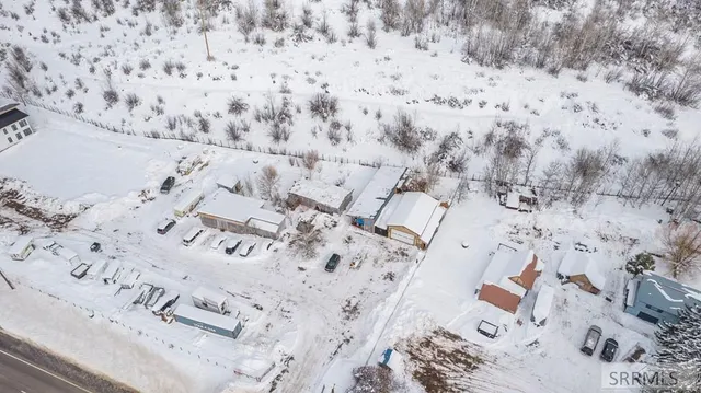 $2,500,000 | 115068 Highway 89, Alpine, WY 83128