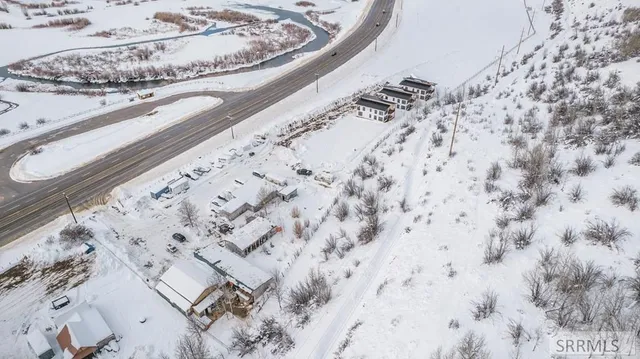 $2,500,000 | 115068 Highway 89, Alpine, WY 83128