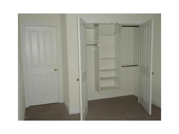 $1,250 | 331 Tudor Avenue, Unit 8, River Ridge, LA 70123