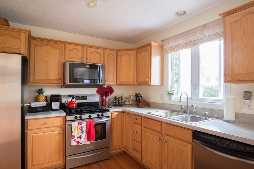 155 Root Road Westfield, MA 01085 - Photo 12 of 30 Gallery Image 12