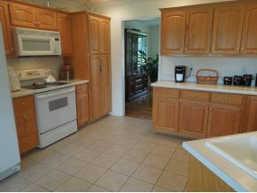 650 Allison Road Piney Flats, TN 37686 - Photo 8 of 23 Spacious Kitchen