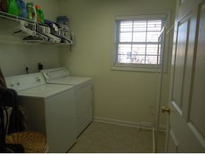 650 Allison Road Piney Flats, TN 37686 - Photo 10 of 23 Laundry Room