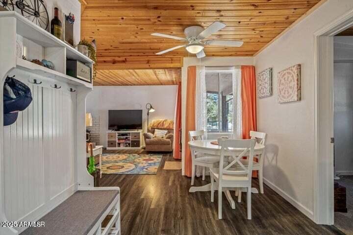 3355 Little Pine Drive Overgaard, AZ 85933 - Photo 13 of 26 a living room with furniture and a flat screen tv