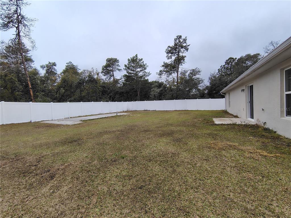 13093 Southwest 35th Circle Ocala, FL 34473 - Photo 13 of 15 a view of a outdoor space