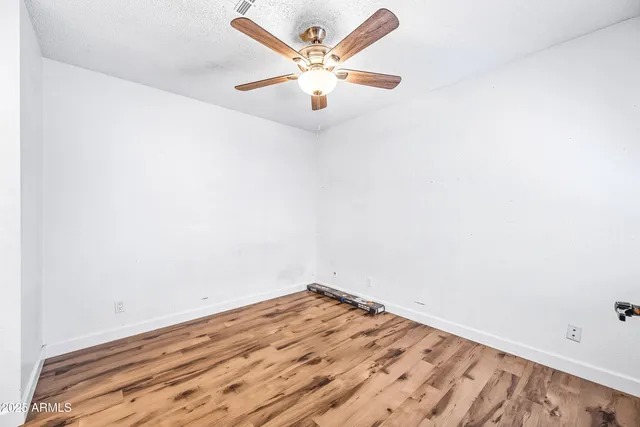 $1,400 | 93 North Cooper Road, Unit 6, Chandler, AZ 85225