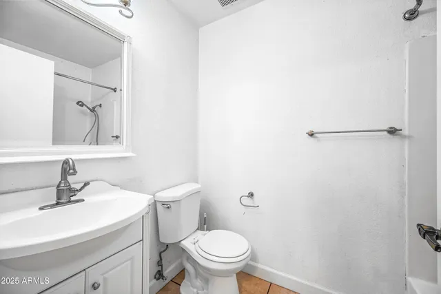 $1,400 | 93 North Cooper Road, Unit 6, Chandler, AZ 85225