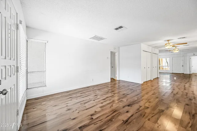 $1,400 | 93 North Cooper Road, Unit 6, Chandler, AZ 85225