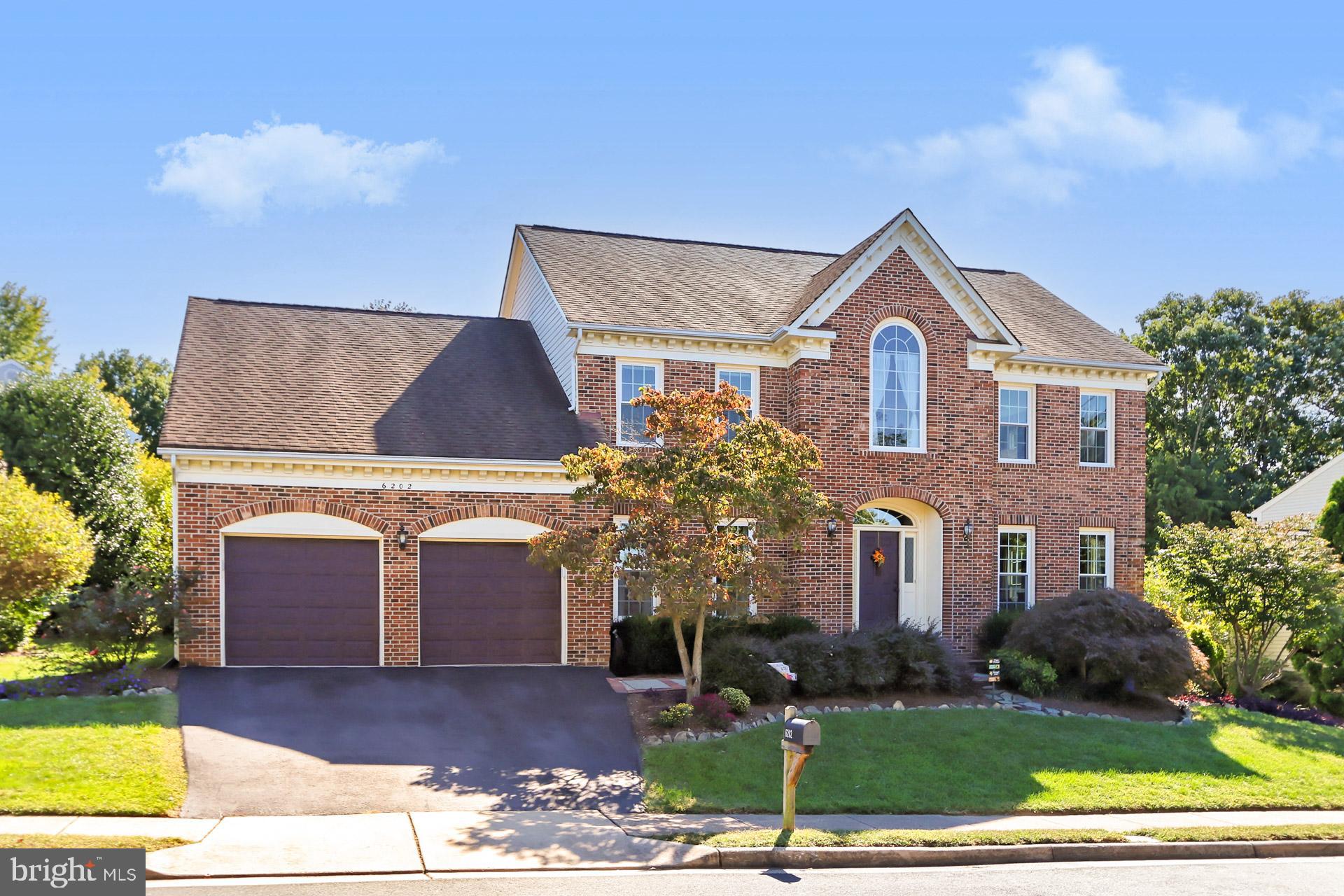 6202 Sandstone Way Clifton, VA 20124 - Photo 2 of 54