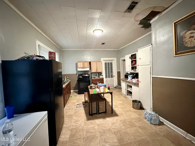 $49,900 | 407 7th Street, McComb, MS 39648