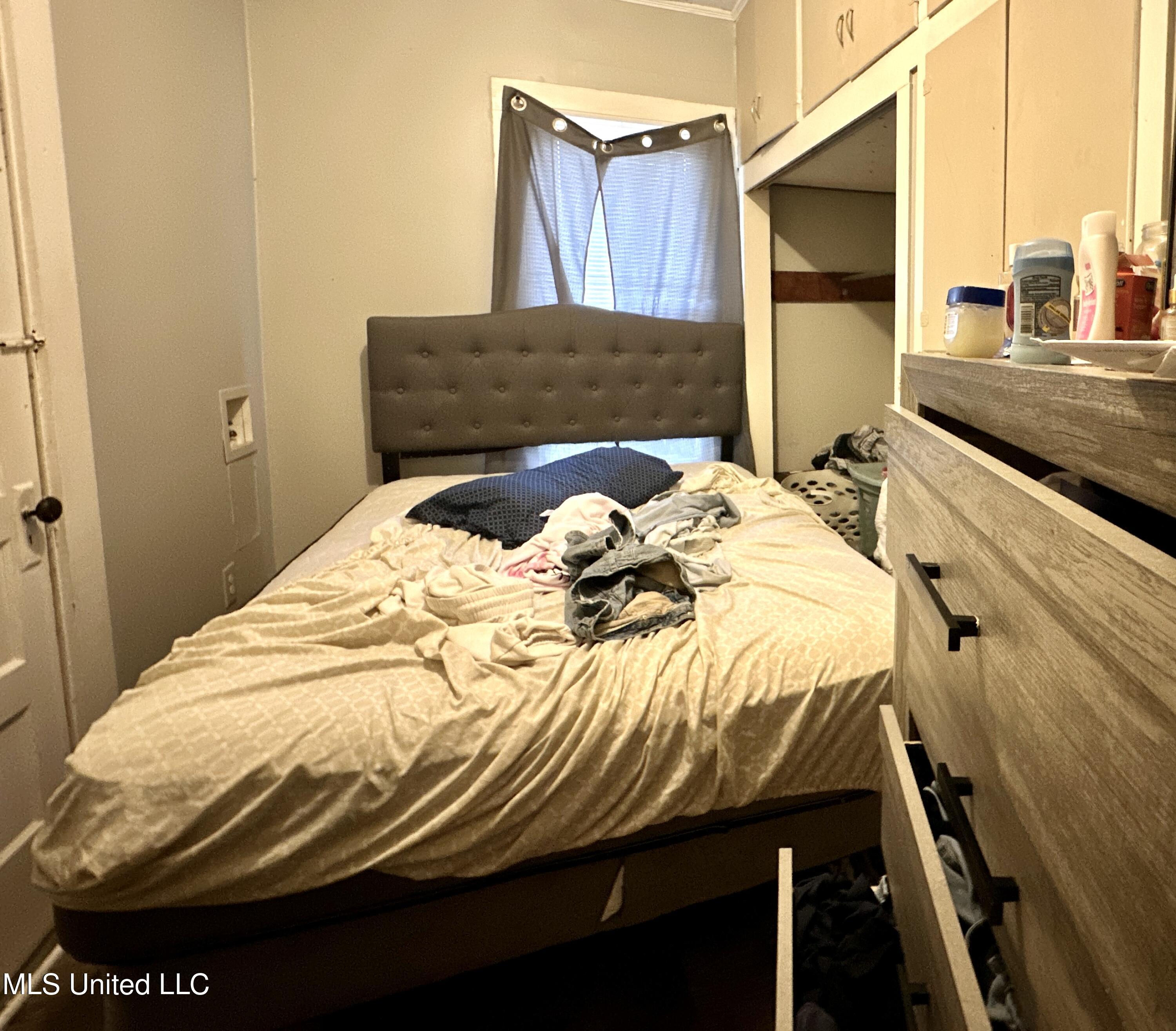 407 7th Street McComb, MS 39648 - Photo 6 of 9 IMG_9065