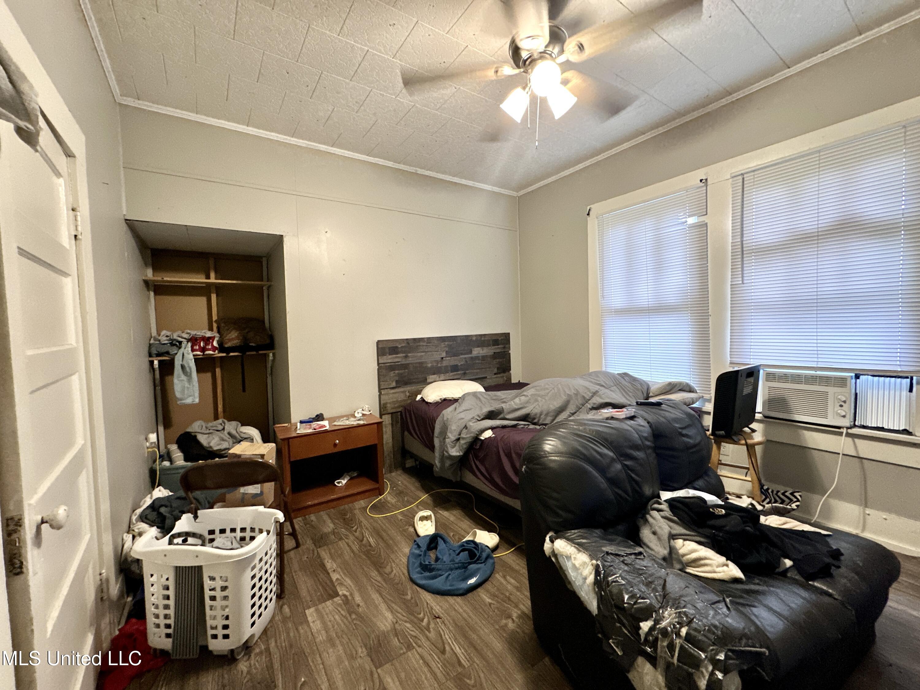 407 7th Street McComb, MS 39648 - Photo 9 of 9 IMG_9069