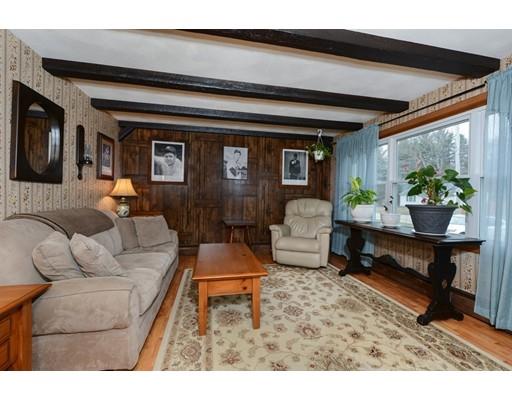 396 Millville Road Uxbridge, MA 01569 - Photo 7 of 16 Gallery Image 7