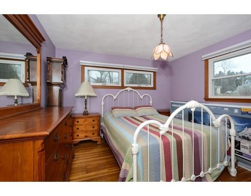 396 Millville Road Uxbridge, MA 01569 - Photo 10 of 16 Gallery Image 10