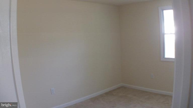 1827 Division Road Pasadena, MD 21122 - Photo 6 of 11 Bedroom #2