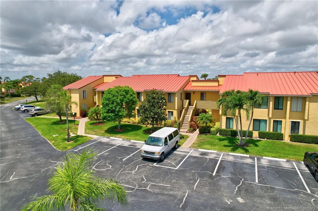 5355 Southeast Miles Grant Road, Unit E103 Stuart, FL 34997 - Photo 46 of 64 Gallery Image 46