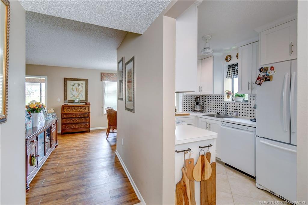 5355 Southeast Miles Grant Road, Unit E103 Stuart, FL 34997 - Photo 7 of 64 Gallery Image 7