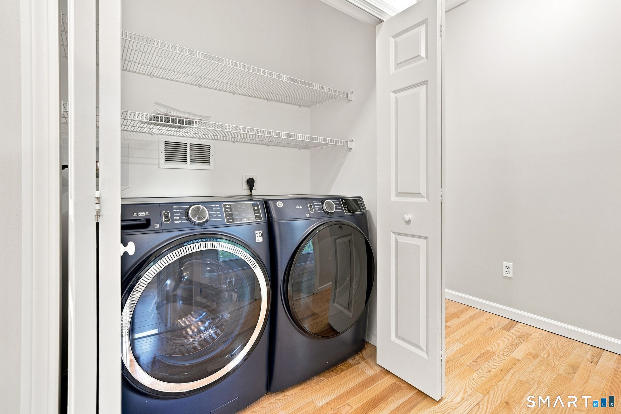 8 South Pond Road, Unit 8 Bloomfield, CT 06002 - Photo 21 of 40 Gallery Image 21