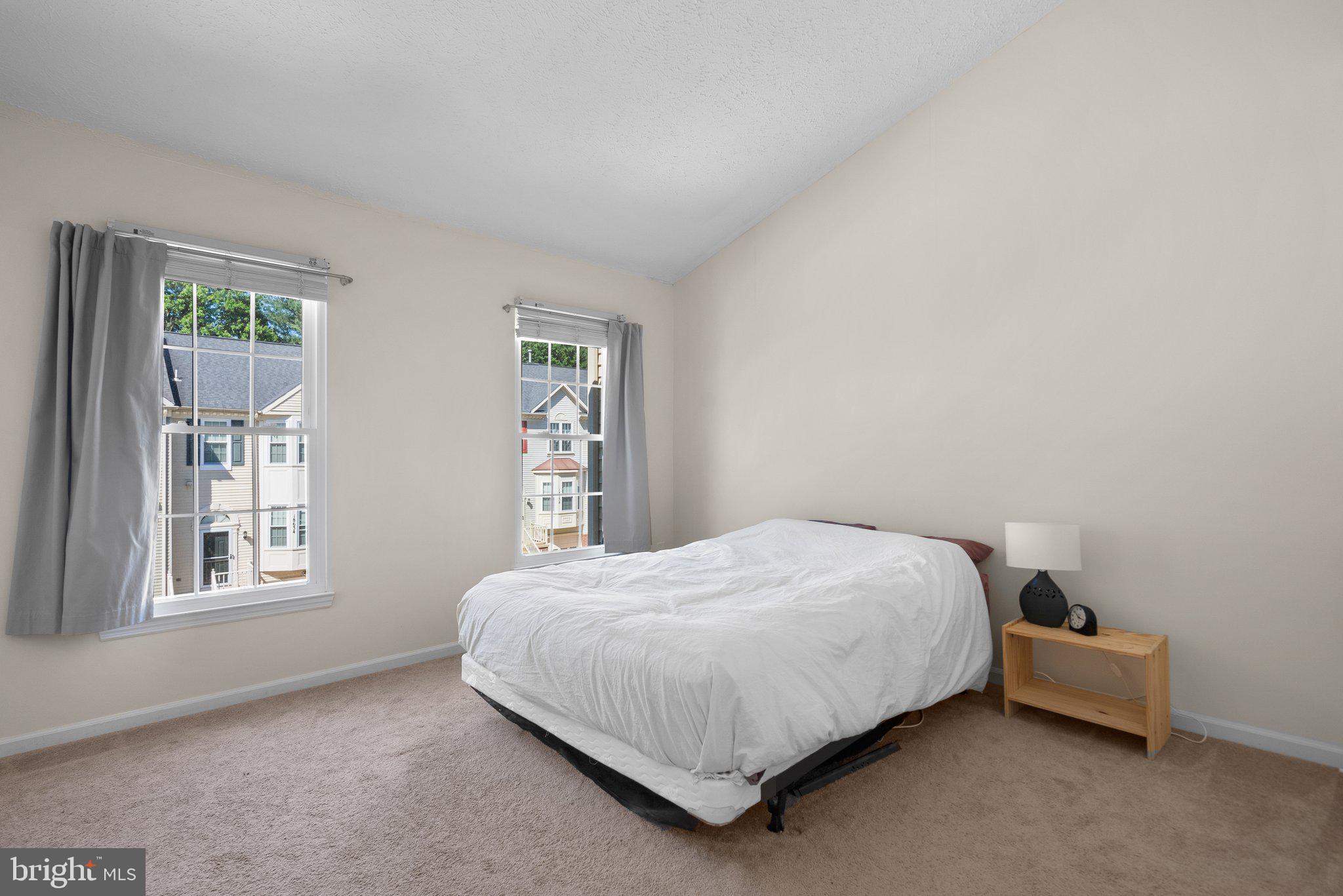 18631 Clovercrest Circle Olney, MD 20832 - Photo 11 of 29