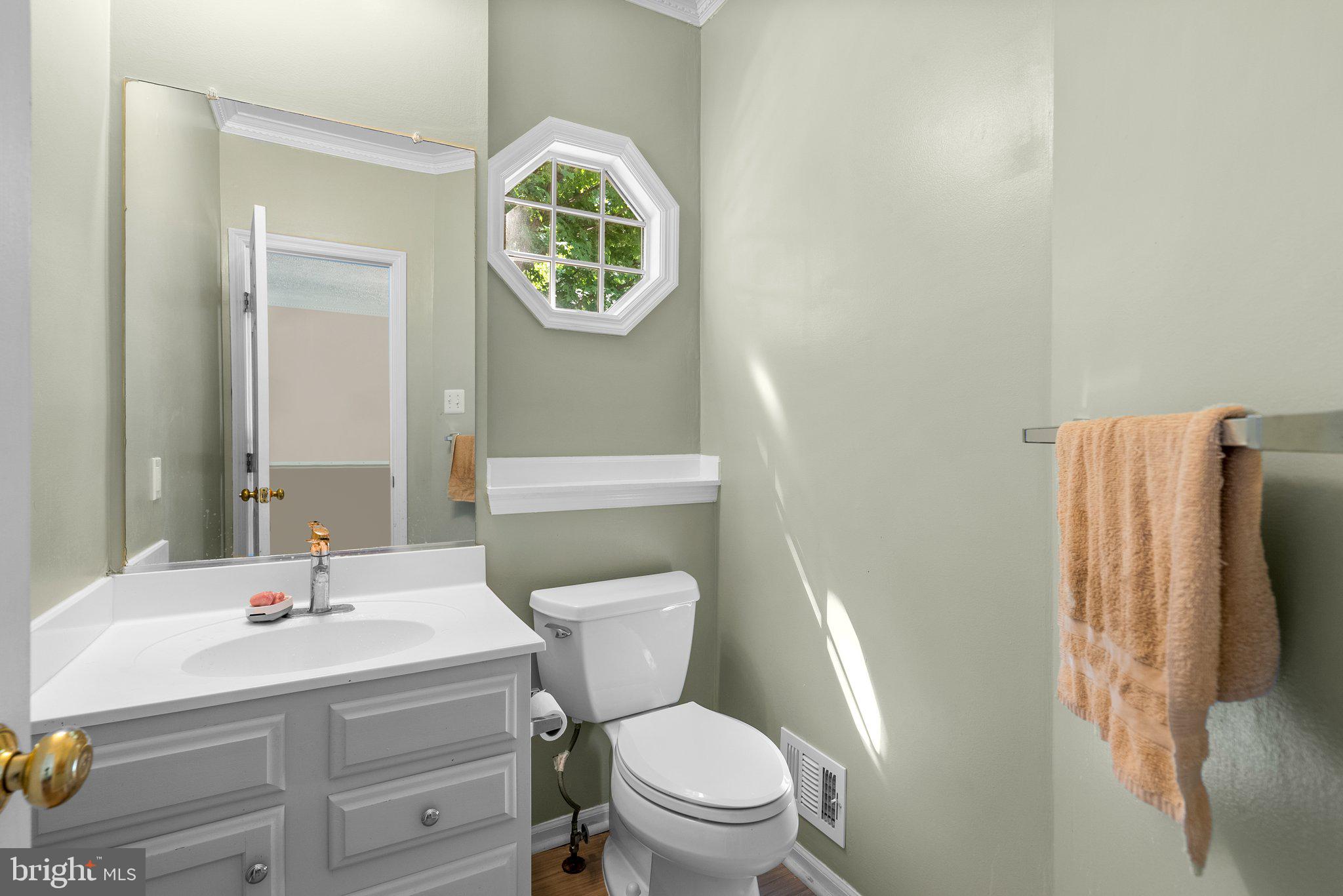 18631 Clovercrest Circle Olney, MD 20832 - Photo 10 of 29