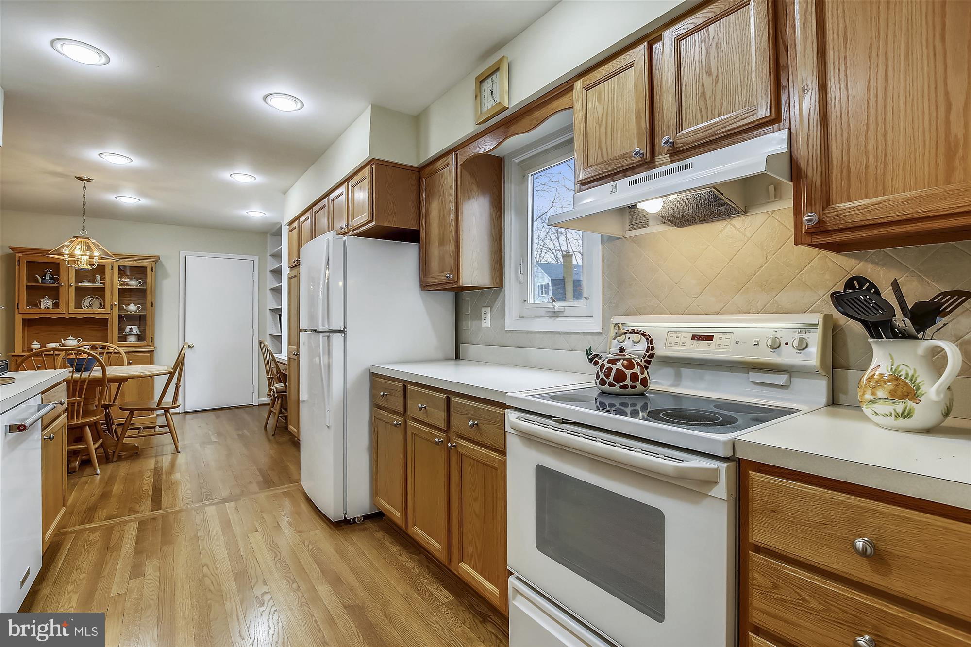 3418 Briars Road Brookeville, MD 20833 - Photo 8 of 32