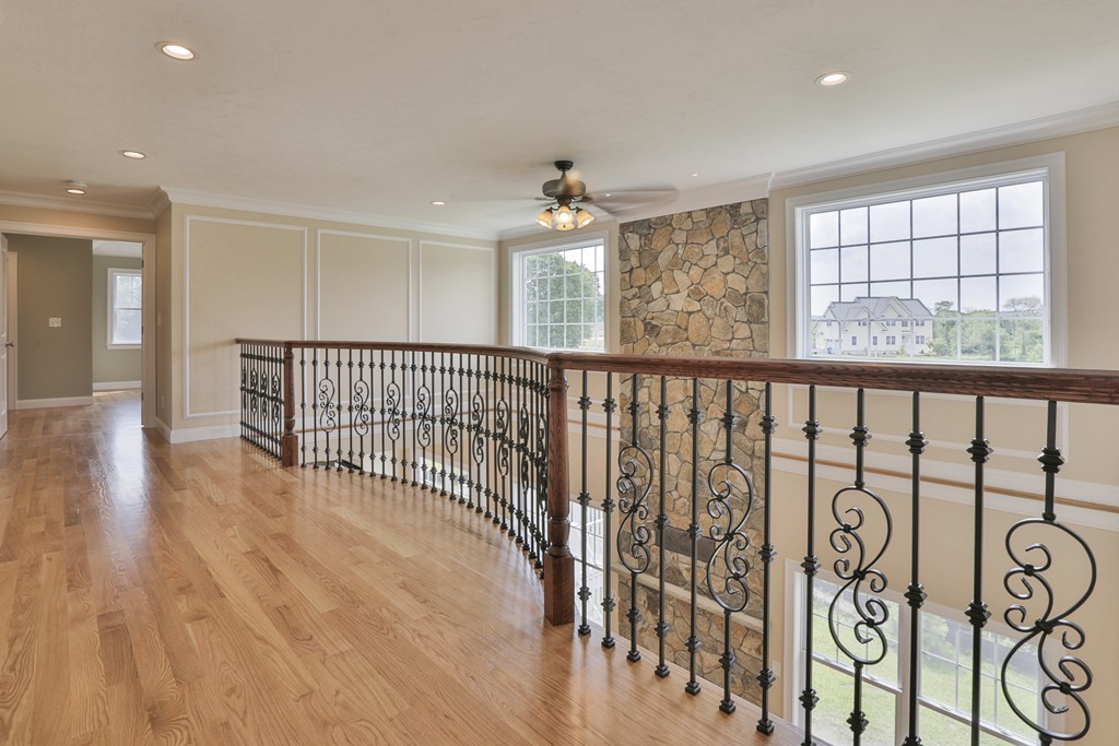 49 Douglas Road Littleton, MA 01460 - Photo 5 of 22 Gallery Image 5