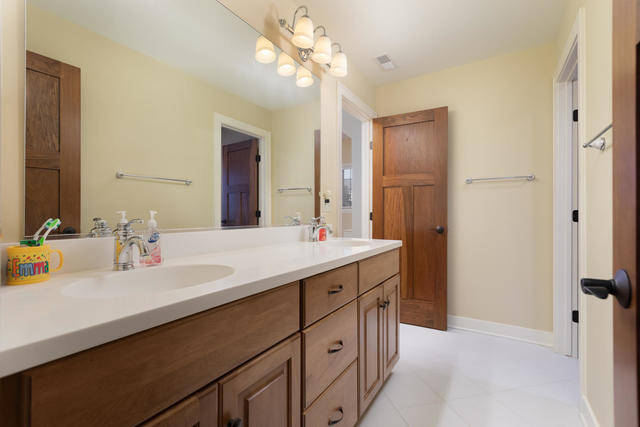 744 Pembridge Place Sugar Grove, IL 60554 - Photo 28 of 44