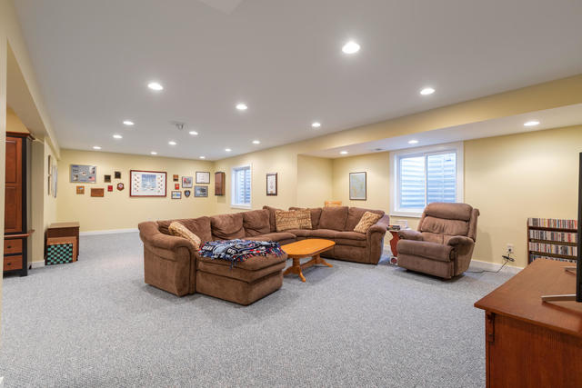 744 Pembridge Place Sugar Grove, IL 60554 - Photo 31 of 44