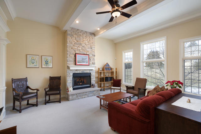 744 Pembridge Place Sugar Grove, IL 60554 - Photo 9 of 44
