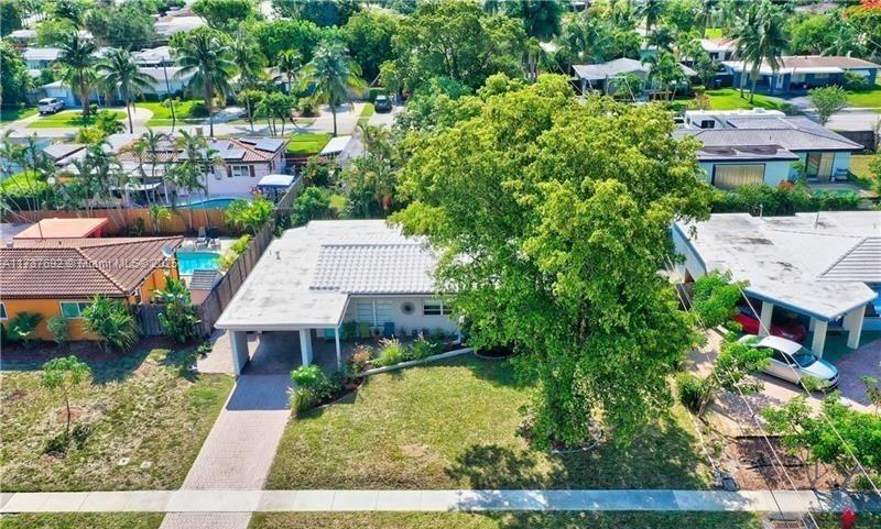 1180 Southwest 4th Terrace Pompano Beach, FL 33060 - Photo 8 of 8