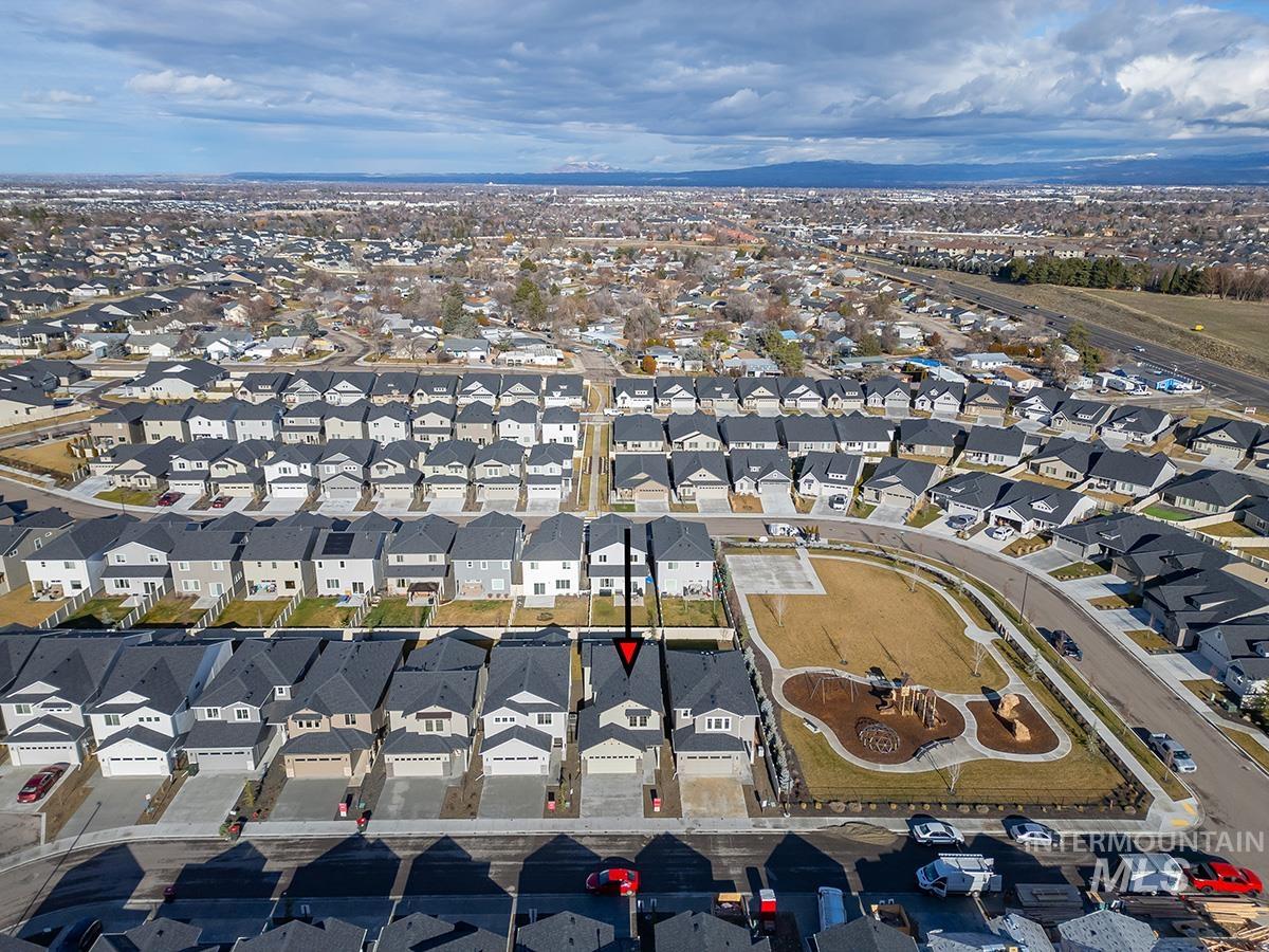 212 West Broyhill Street Meridian, ID 83642 - Photo 13 of 22 View of property location featuring nearby suburban area
