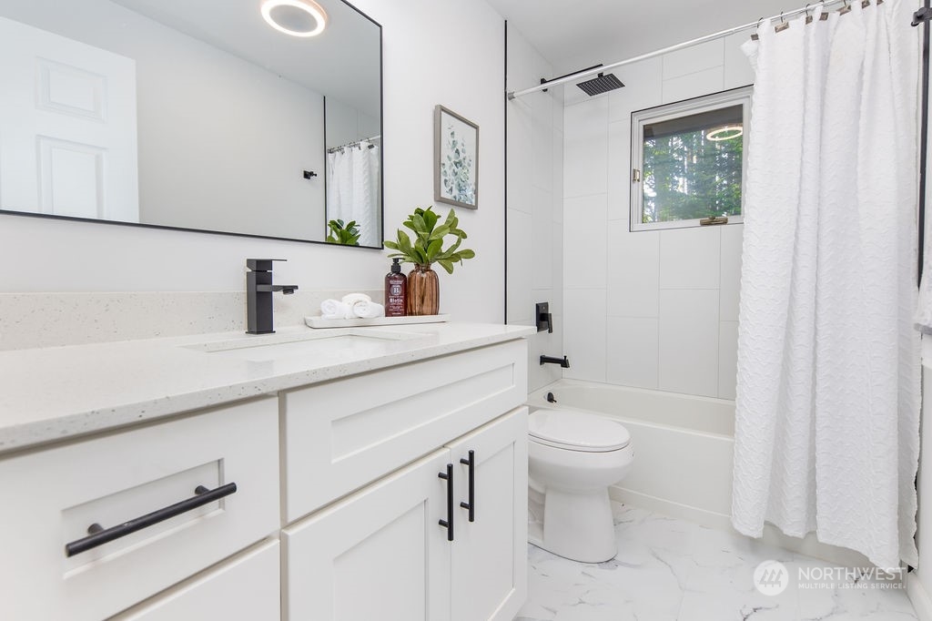 1213 Southeast Lider Road Port Orchard, WA 98367 - Photo 11 of 30 Gallery Image 11