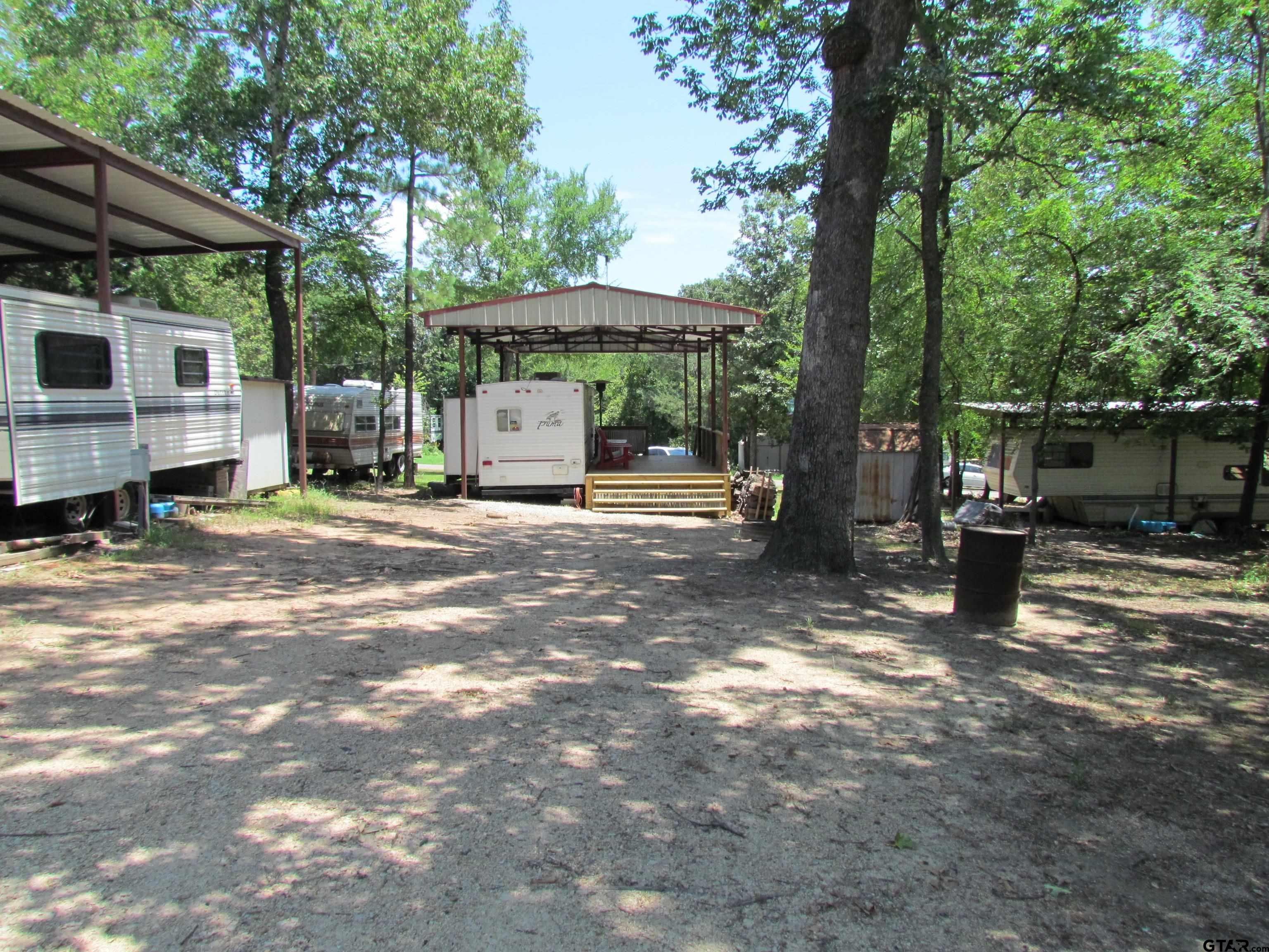 5800 Yantis Tx 75497 Yantis, TX 75497 - Photo 16 of 16 a tree in the middle of a yard