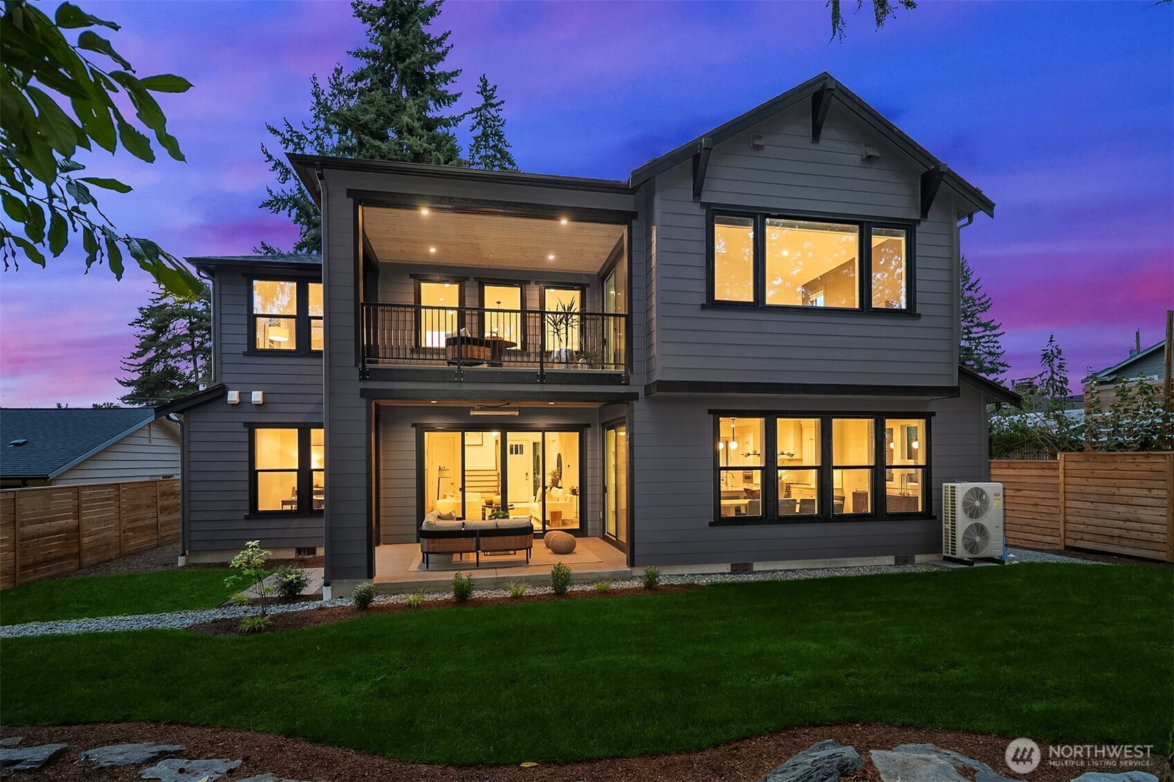 2643 106th Avenue Northeast Bellevue, WA 98004 - Photo 33 of 37